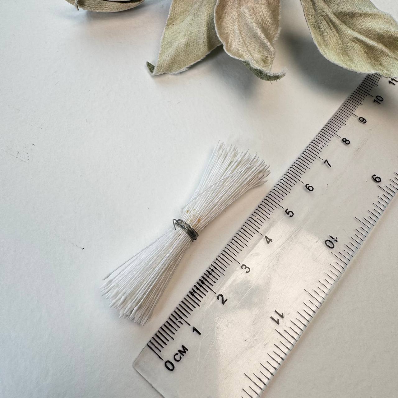 Japanese Miniature Stamen – Size S | Elongated Tiny Stamens for Silk Floristry & Miniature Flowers