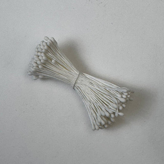 Cream Flower Stamens – Size L (Cream on Cream Thread)