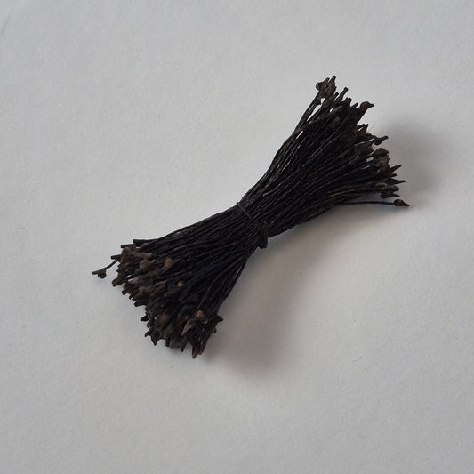 Brown Naturalistic Flower Stamens – Size M (Brown on Brown Thread)