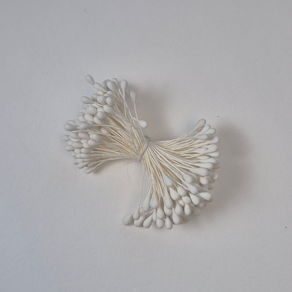 A bundle of extra-large size XL Japanese flower stamens made of rice flour and white rayon threads, featuring pure white round heads