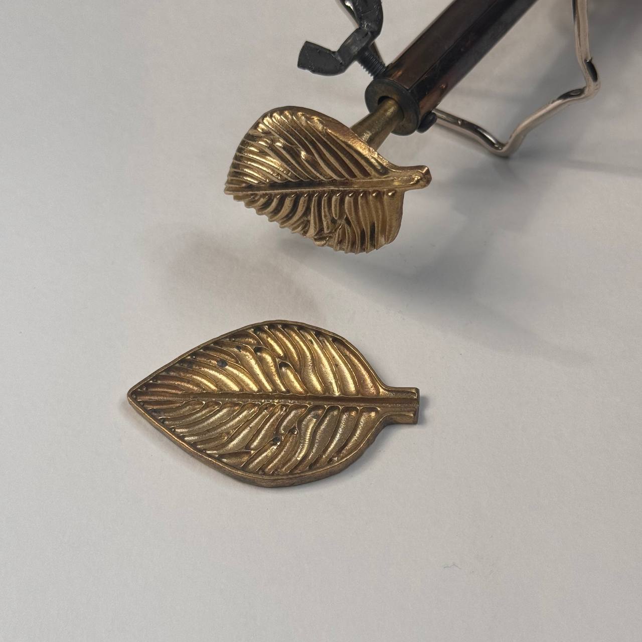 Professional Brass Leaf Mold 6.5 cm – Two-Part Soldering Iron Pressing System