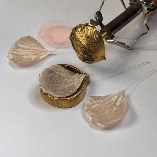 Brass Petal Mold 4.5cm – Two-Part Soldering Iron Pressing System