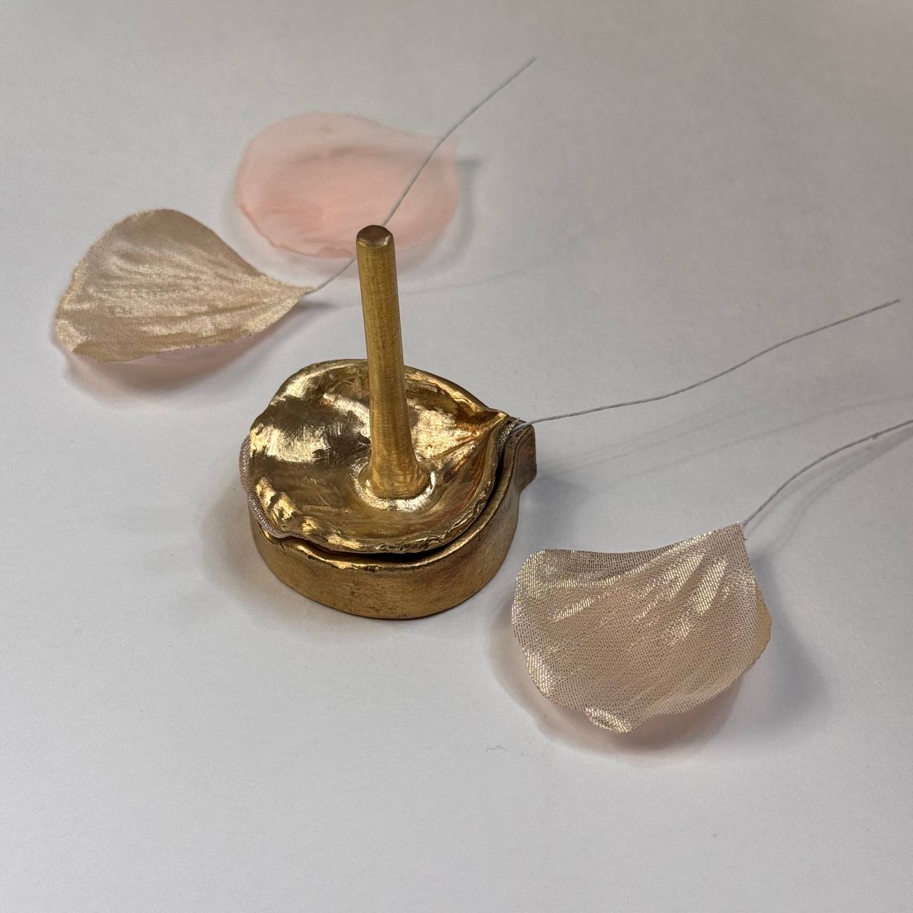 Brass Petal Mold 4.5cm – Two-Part Soldering Iron Pressing System