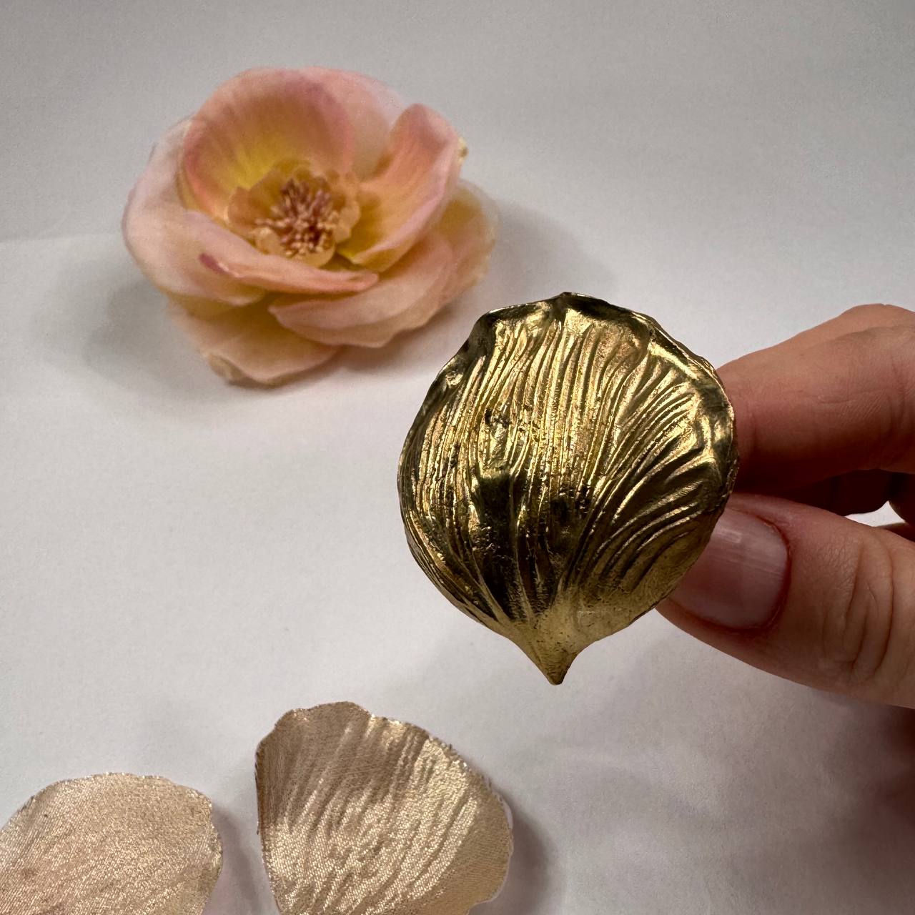 Brass Petal Shaping Head – 4.5cm Single Die