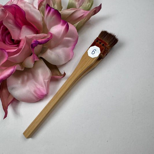Japanese Cubic Brush No. 6 (18mm) – Professional Deer Hair Brush for Silk Painting & Batik