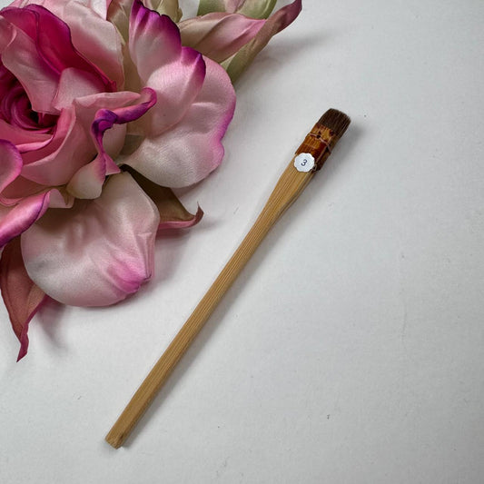Japanese Cubic Brush No. 3 (9mm) – Professional Deer Hair Brush for Silk Painting & Batik