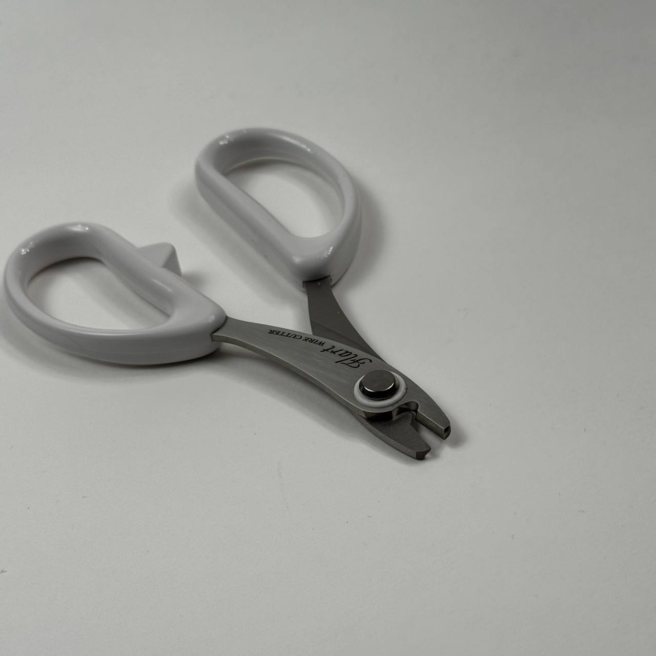 Japanese Wire Cutters for Floral Artistry