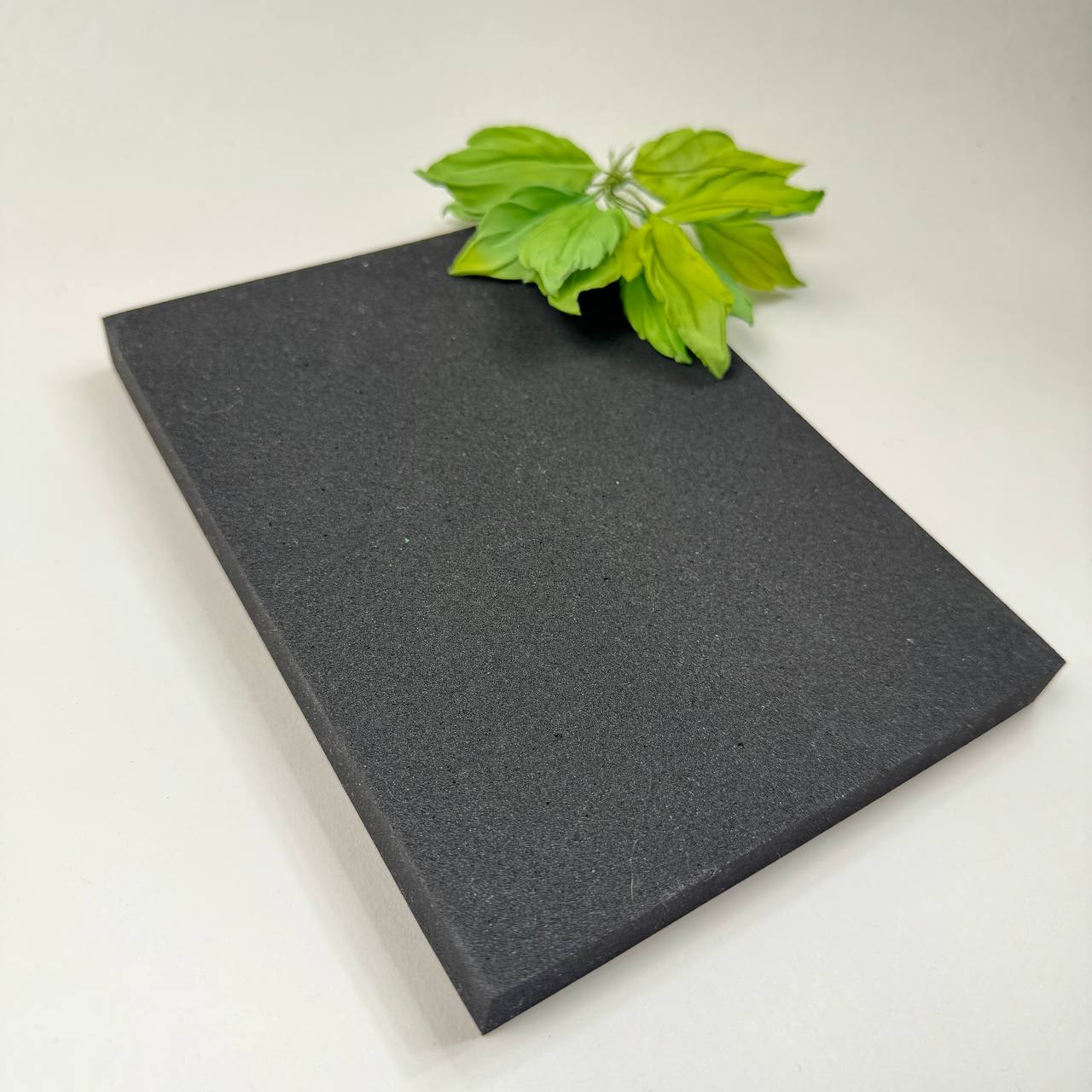 Hard Rubber Ironing Pad for Silk Flower Making Tools  Black (190x140x15 mm)