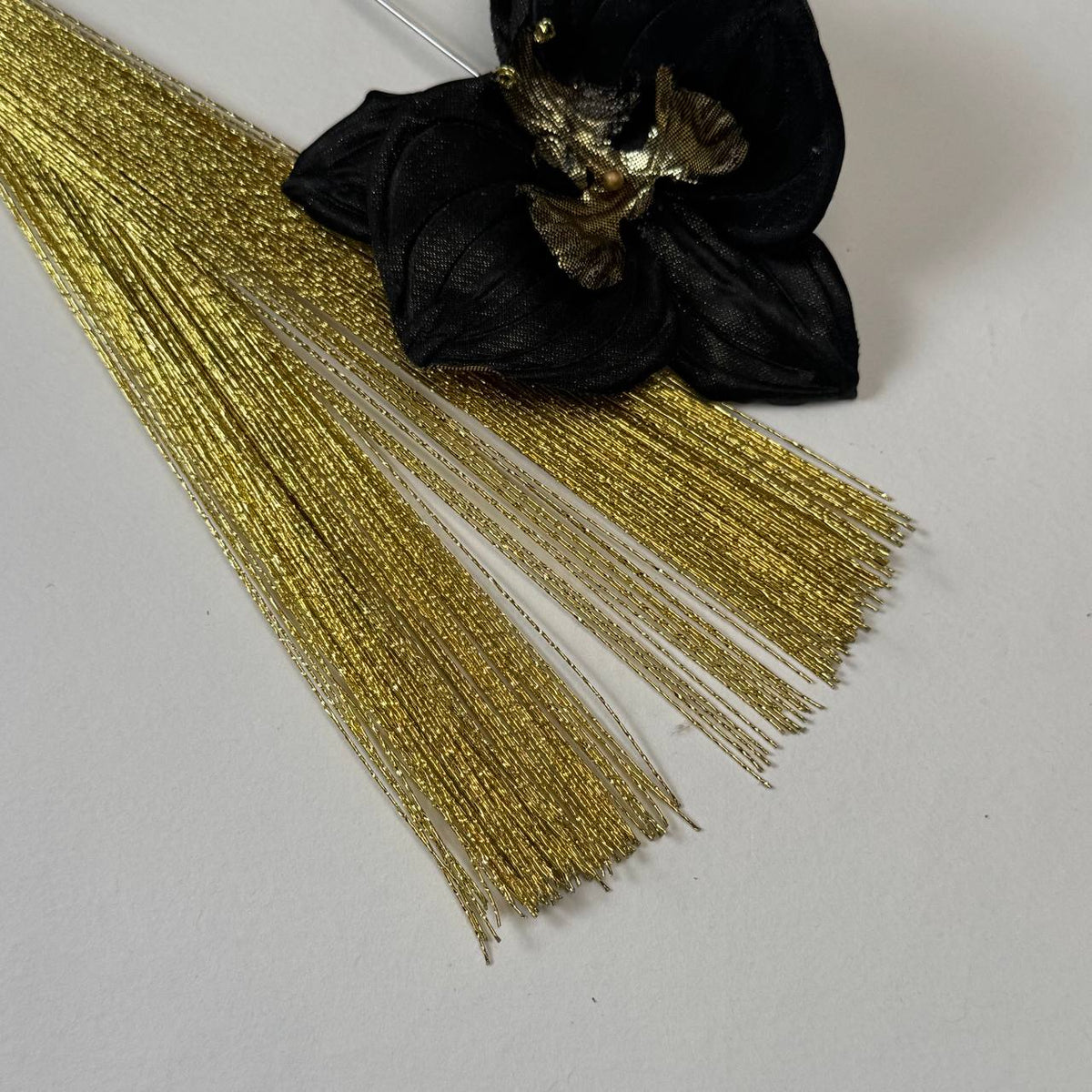 Paper Mesh Wire (Gold) 20 pcs/pack (72 cm Half-Bent)
