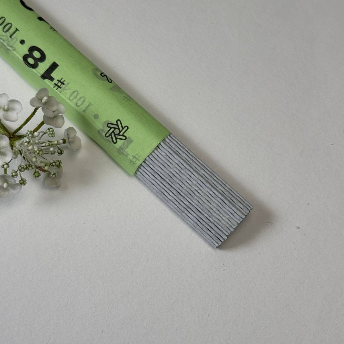 Japanese floral wire in white paper (36 cm)